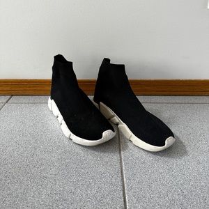 Jeffrey Campbell Redman Sock High Top Runners